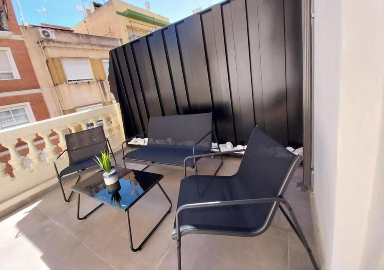 Apartamentos Loliqui Centro Alicante Exterior foto